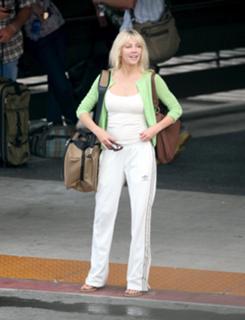 Heather Locklear feet photo thumbnail