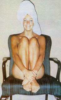 Heather Locklear feet photo thumbnail