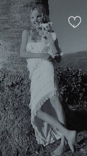 Heather Locklear feet photo thumbnail