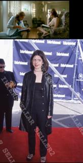 Heather Matarazzo feet photo 4