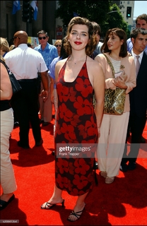 Heather Matarazzo feet photo 13