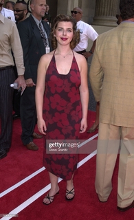 Heather Matarazzo feet photo 11