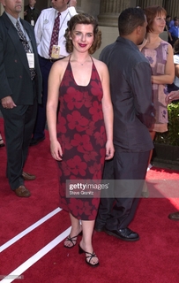 Heather Matarazzo feet photo 10