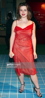 Heather Matarazzo feet photo 1