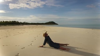 Heather Parisi feet photo 12
