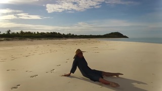 Heather Parisi feet photo 11