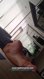 Heather Parisi feet photo 14