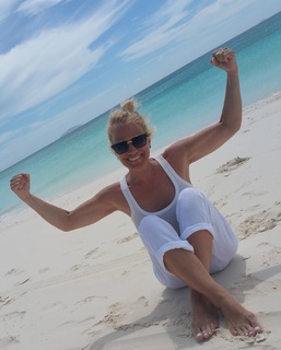 Heather Parisi feet photo 8
