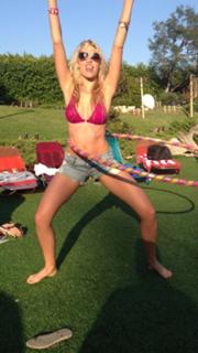 Heather Rae Young feet photo 18