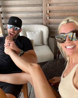 Heather Rae Young feet photo 13