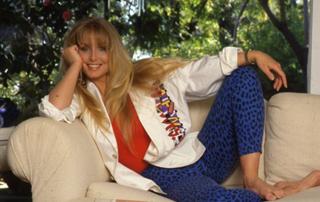 Heather Thomas feet photo thumbnail