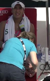 Heather Watson feet photo 17