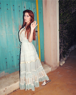 Heba Nour feet photo thumbnail