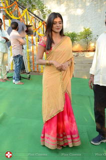 Hebah Patel feet photo 12