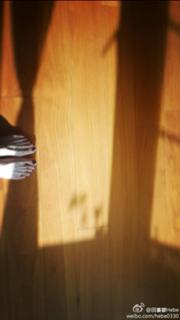 Hebe Tien feet photo 17