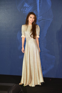 Hebe Tien feet photo 16