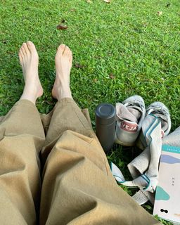 Hebe Tien feet photo 5
