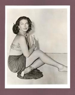 Hedy Lamarr feet photo thumbnail