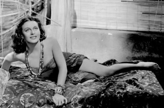 Hedy Lamarr feet photo thumbnail