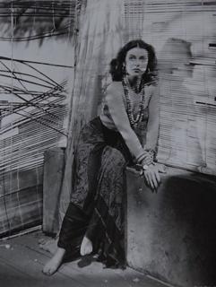 Hedy Lamarr feet photo thumbnail