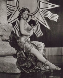 Hedy Lamarr feet photo thumbnail
