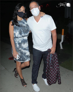 Heidi D'Amelio feet photo thumbnail