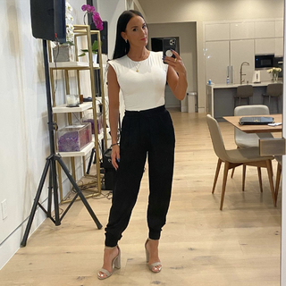 Heidi D'Amelio feet photo thumbnail