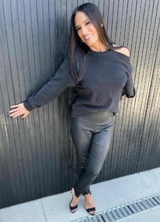 Heidi D'Amelio feet photo thumbnail