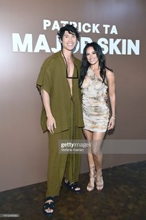 Heidi D'Amelio feet photo thumbnail