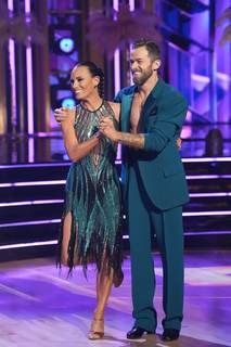 Heidi D'Amelio feet photo thumbnail