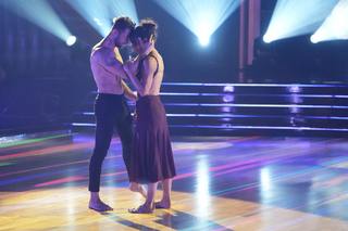 Heidi D'Amelio feet photo thumbnail