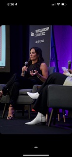 Heidi D'Amelio feet photo thumbnail