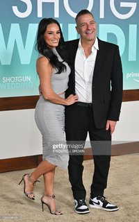 Heidi D'Amelio feet photo thumbnail