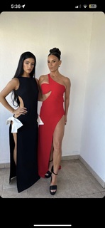 Heidi D'Amelio feet photo thumbnail