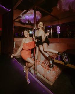 Heidi D'Amelio feet photo thumbnail