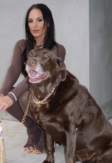 Heidi D'Amelio feet photo thumbnail