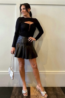 Heidi D'Amelio feet photo thumbnail