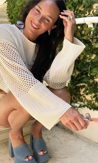 Heidi D'Amelio feet photo thumbnail