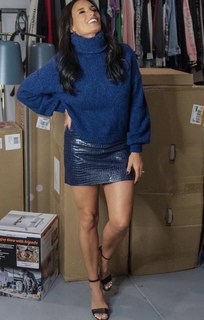 Heidi D'Amelio feet photo thumbnail