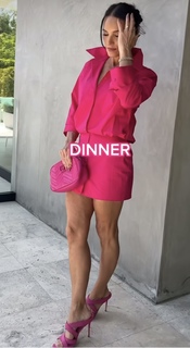 Heidi D'Amelio feet photo thumbnail