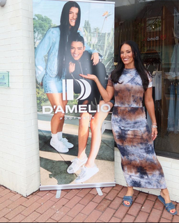 Heidi D'Amelio feet photo thumbnail