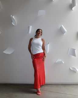 Heidi D'Amelio feet photo thumbnail