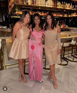 Heidi D'Amelio feet photo thumbnail