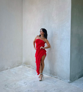 Heidi D'Amelio feet photo thumbnail