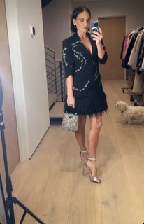 Heidi D'Amelio feet photo thumbnail