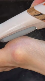 Heidi D'Amelio feet photo 10