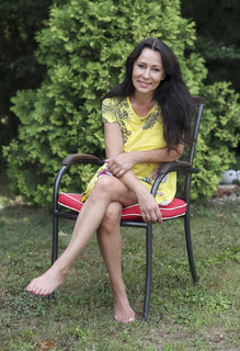 Heidi Janku feet photo 16