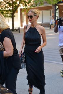 Heidi Klum feet photo thumbnail