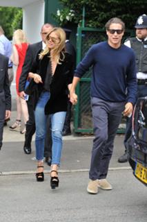 Heidi Klum feet photo thumbnail