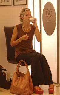 Heidi Klum feet photo thumbnail